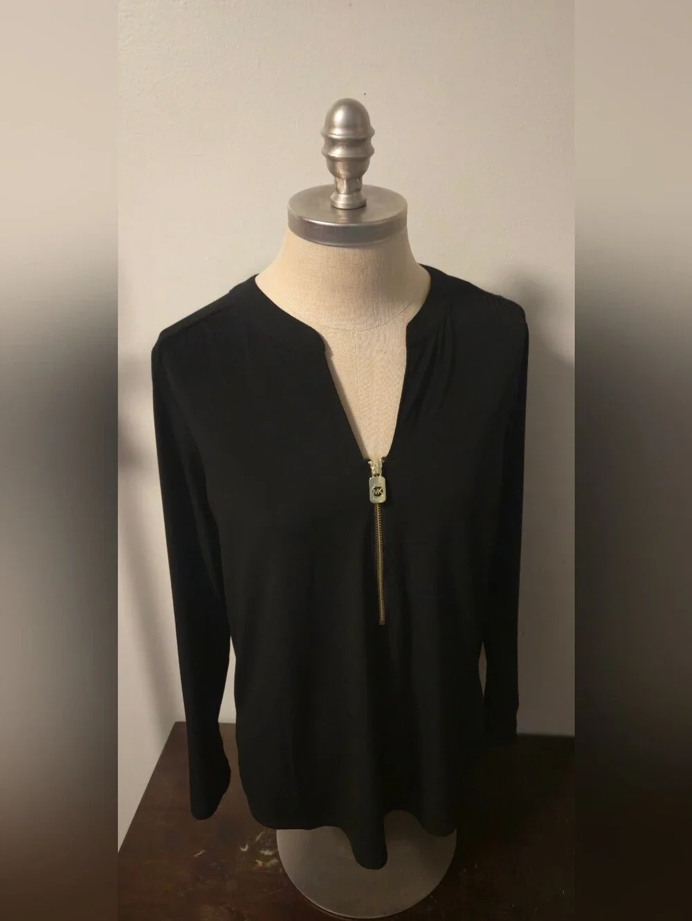 Michael Kors Black Long Sleeve  V-neck Zip Front Tunic Medium